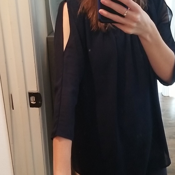 Blue Top - Picture 2 of 2